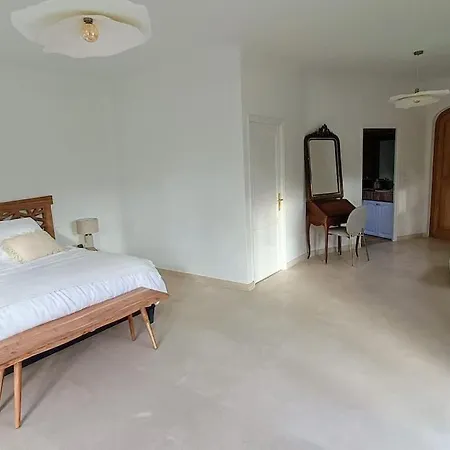 Magnifique Bastide Provencale Avec Grande Piscine Willa *