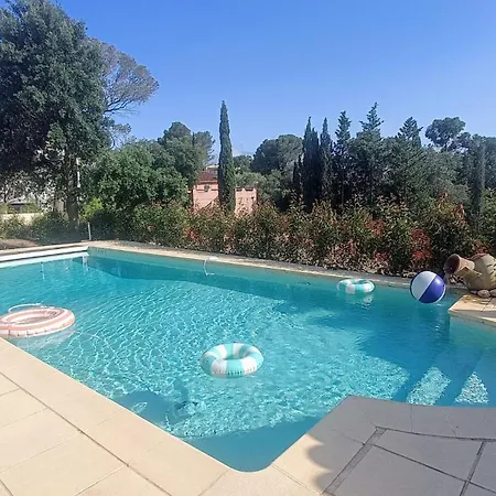 Magnifique Bastide Provencale Avec Grande Piscine Willa *